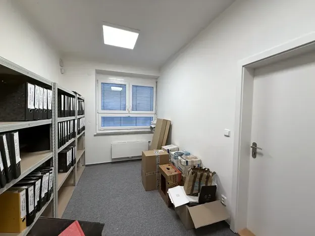 Pronájem kanceláře, Brno, Kosmákova, 50 m2