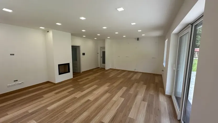 Prodej rodinného domu, Březová-Oleško, V Lísku, 160 m2