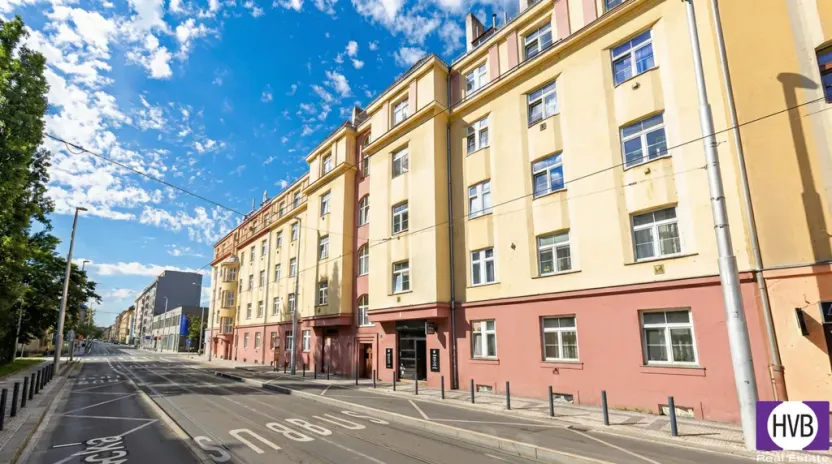 Prodej bytu 2+kk, Praha, Dělnická, 56 m2