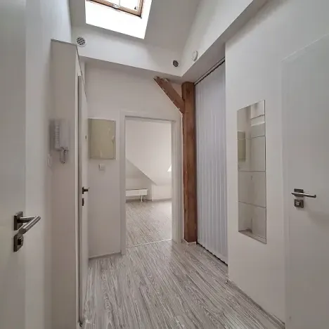 Pronájem bytu 2+kk, Praha - Vokovice, Na dlouhém lánu, 40 m2