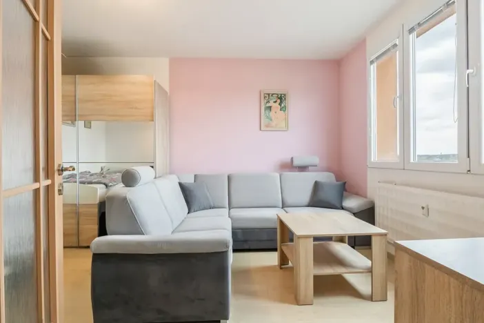 Pronájem bytu 1+1, Rokycany, Pod Ohradou, 35 m2