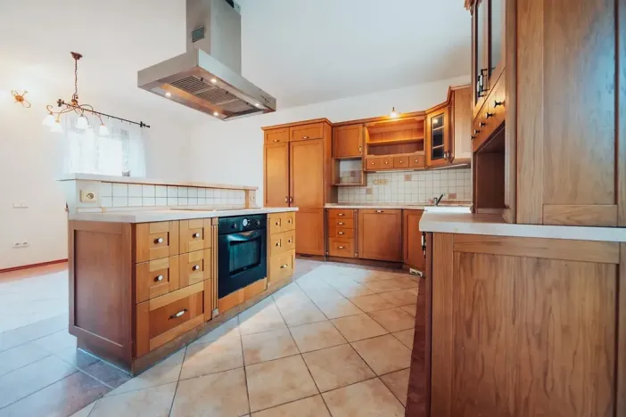 Prodej rodinného domu, Kelč, 320 m2