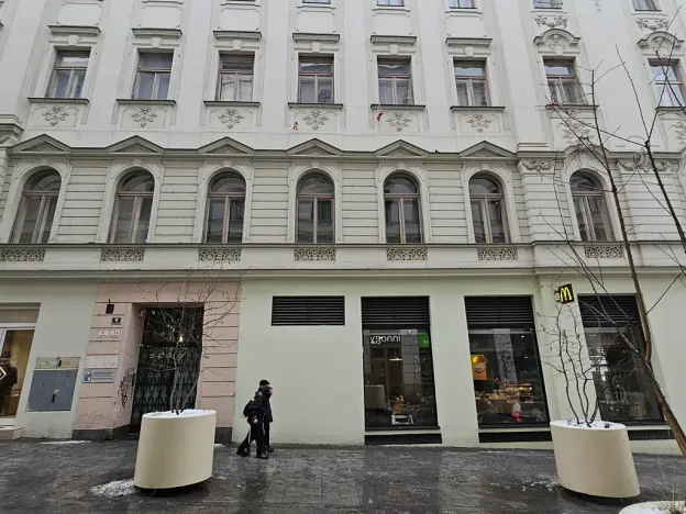 Pronájem kanceláře, Brno, Zámečnická, 412 m2