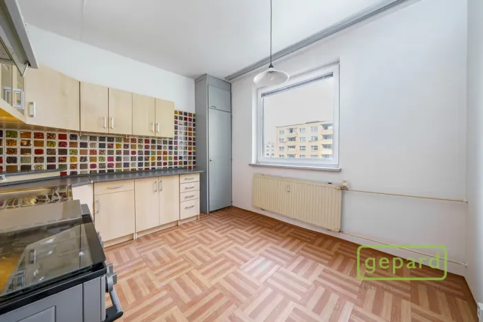 Prodej bytu 3+1, Sokolov, Atletická, 76 m2