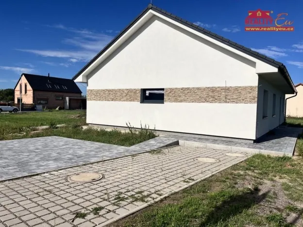 Prodej rodinného domu, Dříteč, 125 m2