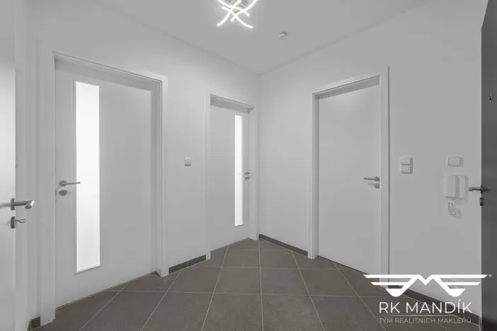 Pronájem bytu 2+kk, Praha, Stočesova, 51 m2