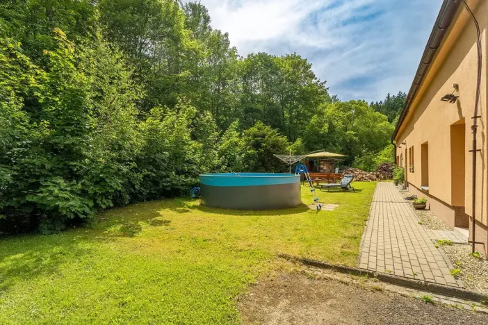 Prodej výrobních prostor, Jablonec nad Nisou - Rýnovice, Jezdecká, 178 m2