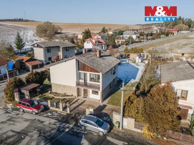 Prodej rodinného domu, Loza, 189 m2