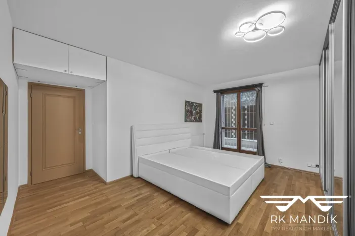 Pronájem bytu 2+kk, Praha - Krč, U krčského nádraží, 60 m2