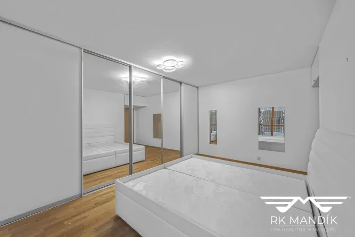 Pronájem bytu 2+kk, Praha - Krč, U krčského nádraží, 60 m2