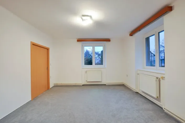 Pronájem bytu 2+1, Trutnov - Střední Předměstí, náměstí Hraničářů, 43 m2