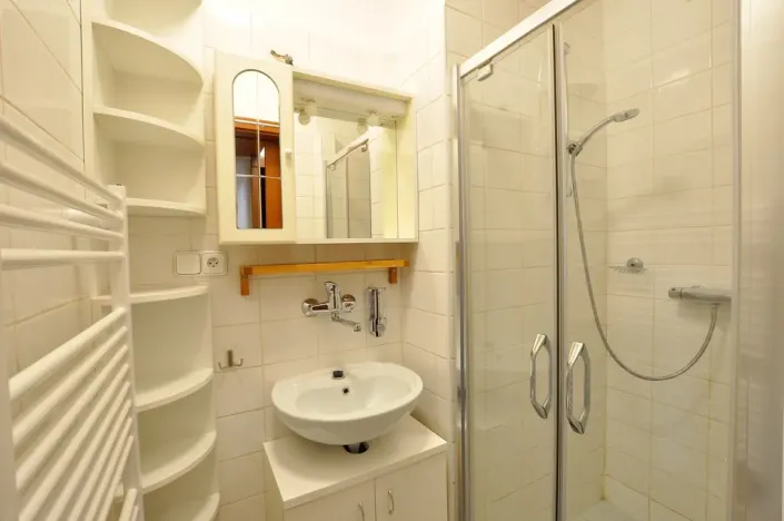 Pronájem bytu 2+1, Trutnov - Střední Předměstí, náměstí Hraničářů, 43 m2