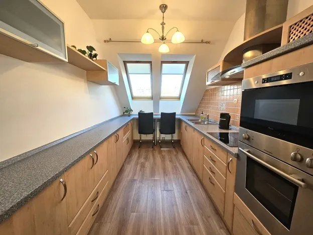 Pronájem bytu 2+kk, Praha - Břevnov, Patočkova, 80 m2