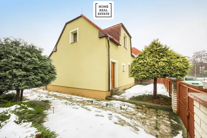 Pronájem apartmánu, Praha - Dolní Měcholupy, U svornosti, 117 m2