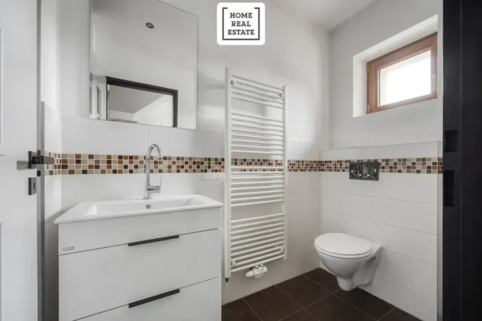 Pronájem apartmánu, Praha - Dolní Měcholupy, U svornosti, 117 m2