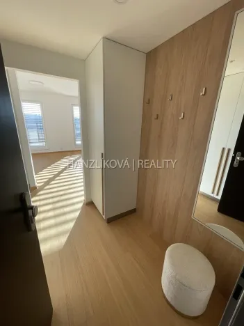 Pronájem bytu 4+kk, České Budějovice - České Budějovice 2, Branišovská, 103 m2