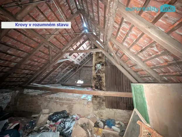 Prodej rodinného domu, Lom, 300 m2