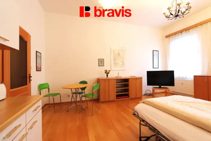 Pronájem bytu 1+kk, Brno - Veveří, Grohova, 37 m2