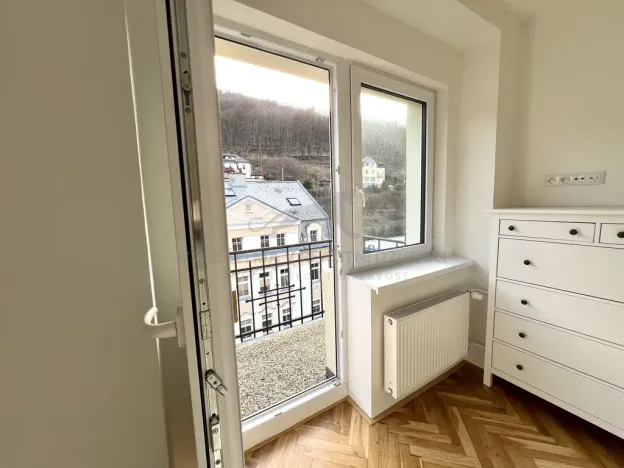 Pronájem bytu 1+kk, Jáchymov, třída Dukelských hrdinů, 30 m2