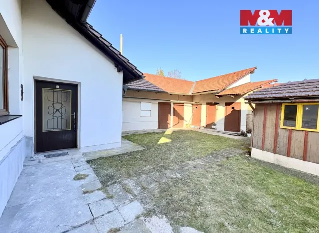 Pronájem rodinného domu, Pardubice - Svítkov, Hradčanská, 90 m2