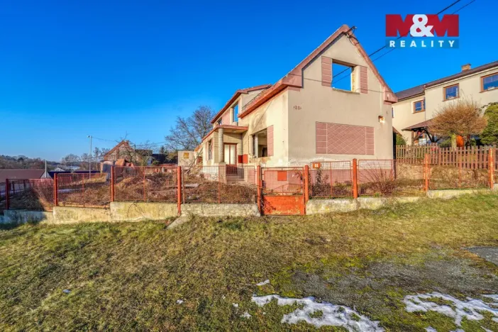 Prodej pozemku pro bydlení, Trnová, 643 m2