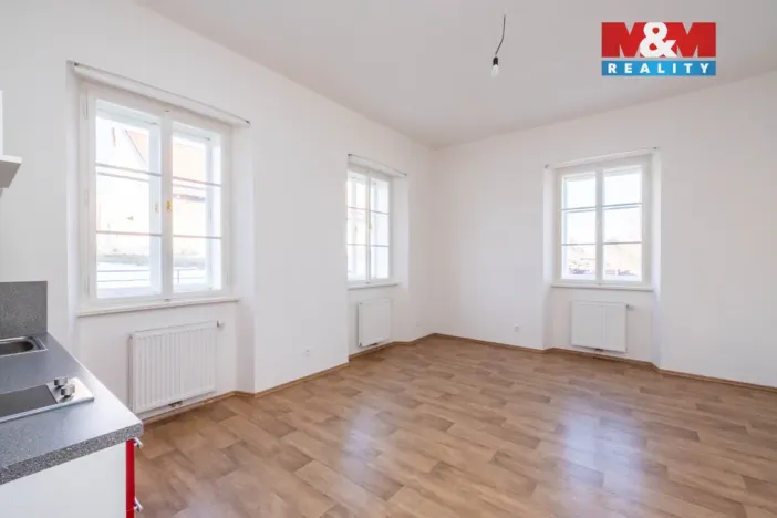 Pronájem bytu 1+kk, Studeněves, 33 m2