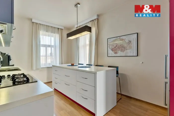 Prodej bytu 4+1, Liberec - Liberec II-Nové Město, Dobrovského, 91 m2