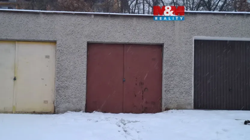 Pronájem garáže, Rožnov pod Radhoštěm, Boženy Němcové, 18 m2