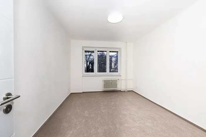 Pronájem bytu 3+1, Praha - Braník, Jeremenkova, 71 m2