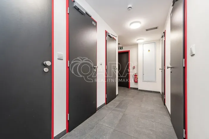 Prodej bytu 2+kk, Liberec - Liberec III-Jeřáb, U Nisy, 63 m2