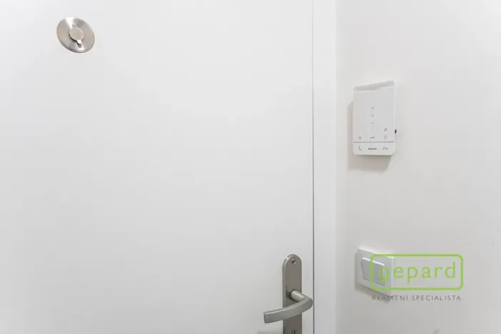 Prodej bytu 1+kk, Praha, Fabiánové, 31 m2