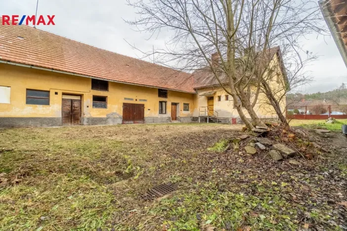 Prodej rodinného domu, Vrchotovy Janovice, 435 m2