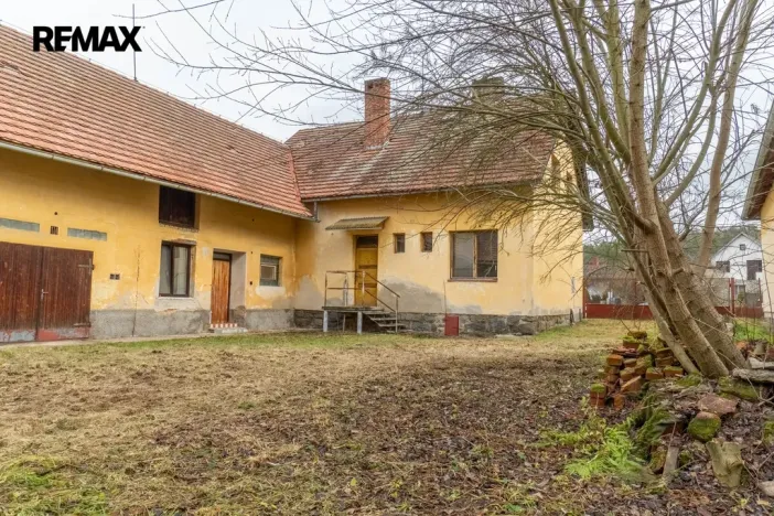 Prodej rodinného domu, Vrchotovy Janovice, 435 m2