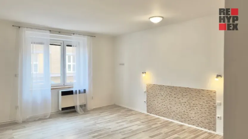 Pronájem bytu 2+1, Kutná Hora - Hlouška, Nerudova, 48 m2