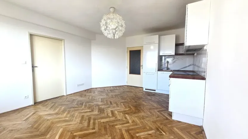 Pronájem bytu 2+kk, Písek, Mírové nám., 50 m2