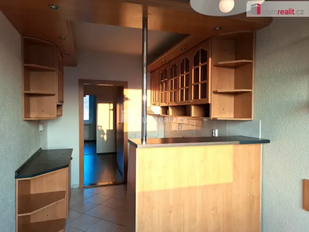 Pronájem bytu 3+1, Ústí nad Labem - Krásné Březno, Keplerova, 75 m2