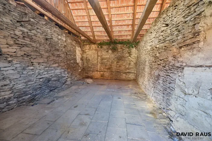 Prodej rodinného domu, Kořenec, 601 m2