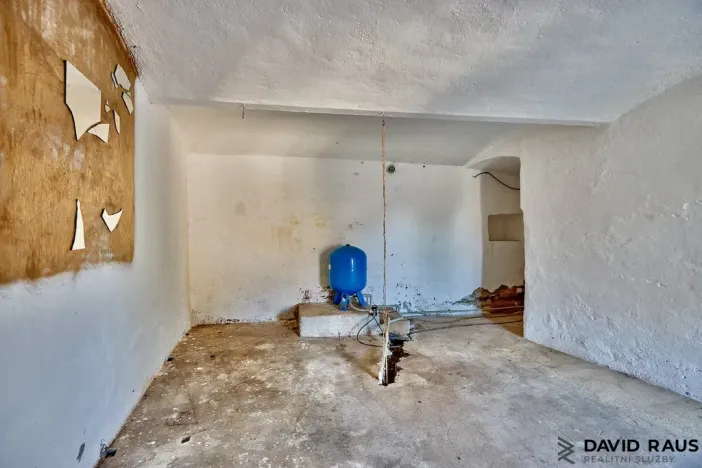 Prodej rodinného domu, Kořenec, 601 m2