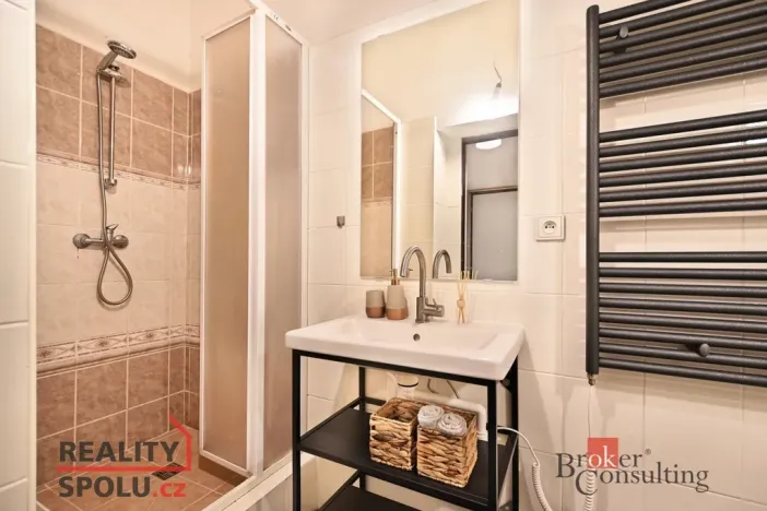 Prodej bytu 3+1, Beroun - Beroun-Zavadilka, Husova, 58 m2