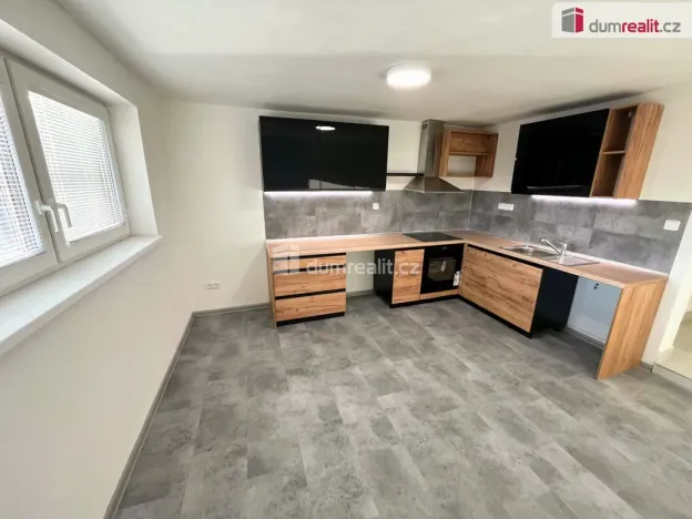 Pronájem bytu 1+1, Kunovice, Potočná, 46 m2