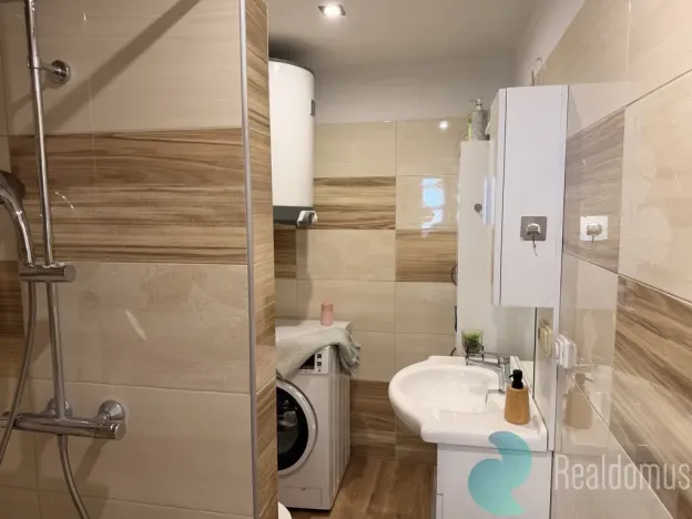 Prodej bytu 2+1, Chvalovice, 78 m2