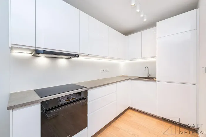 Prodej bytu 4+kk, Praha - Strašnice, Na vrších, 71 m2