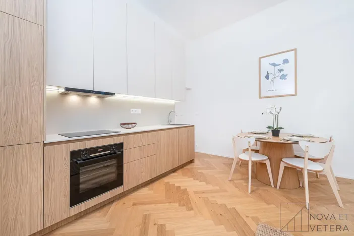 Prodej bytu 3+kk, Praha - Smíchov, Hořejší nábřeží, 85 m2