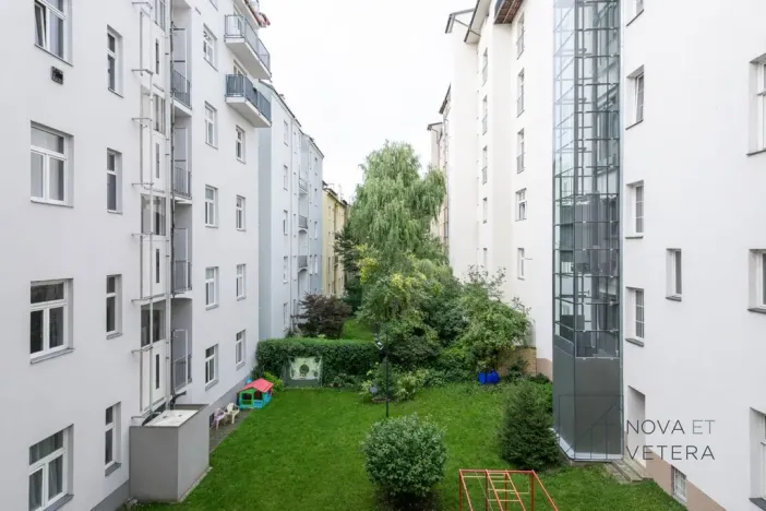 Prodej bytu 3+kk, Praha - Smíchov, Hořejší nábřeží, 85 m2