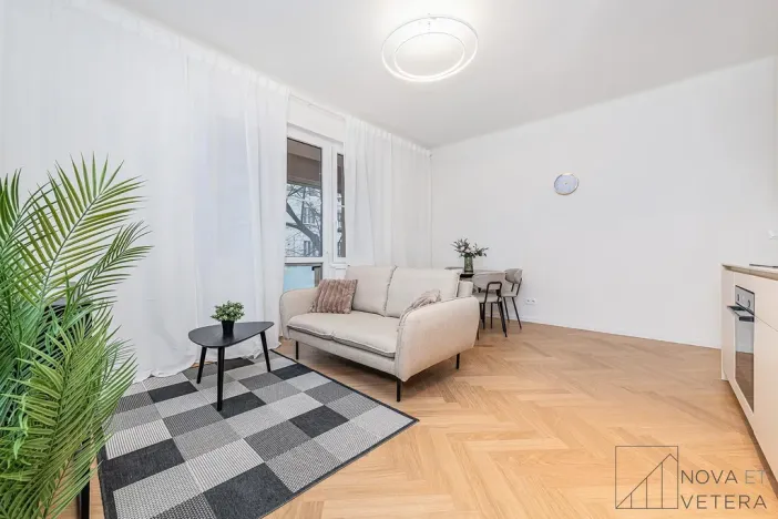 Prodej bytu 3+kk, Praha - Holešovice, Osadní, 82 m2