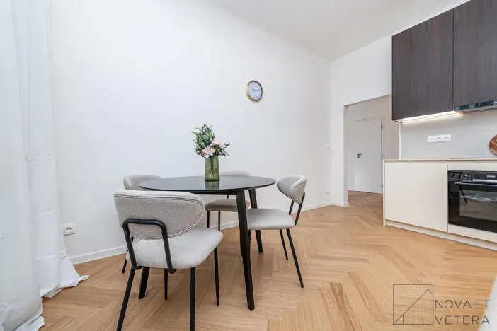 Prodej bytu 3+kk, Praha - Holešovice, Osadní, 82 m2
