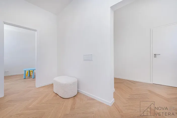 Prodej bytu 3+kk, Praha - Holešovice, Osadní, 82 m2