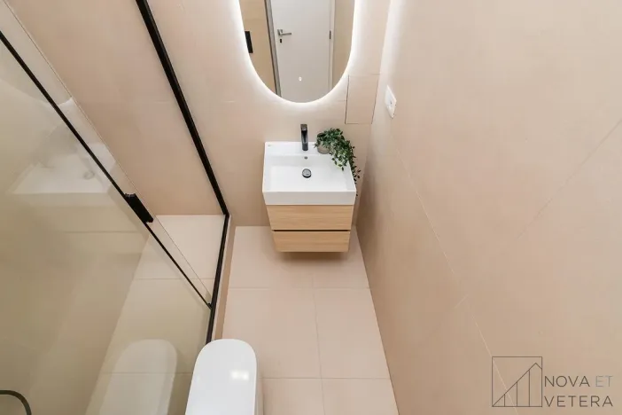 Prodej bytu 3+kk, Praha - Holešovice, Osadní, 82 m2