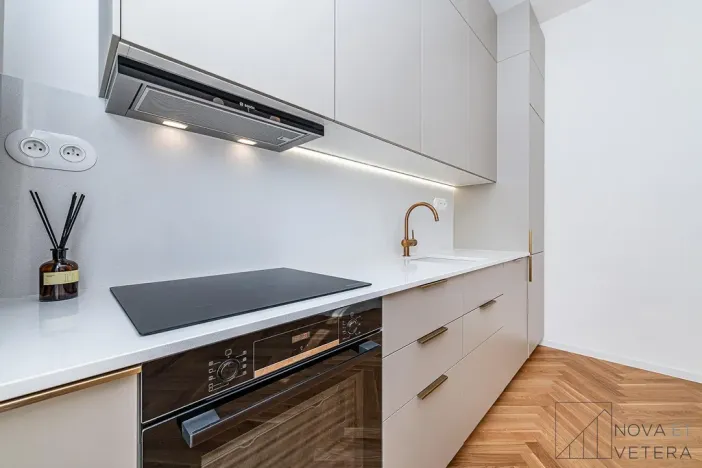 Prodej bytu 2+kk, Praha - Vinohrady, Chodská, 64 m2