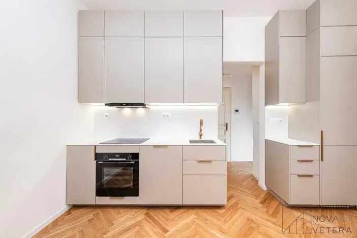 Prodej bytu 2+kk, Praha - Vinohrady, Chodská, 54 m2
